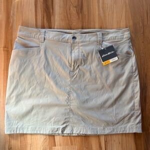 Eddie Bauer Khaki Travex Hiking Skort NWT 18